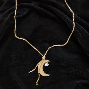 🦋LAST 1🦋 NWT Trollbinde Lorne Crescent Moon Necklace